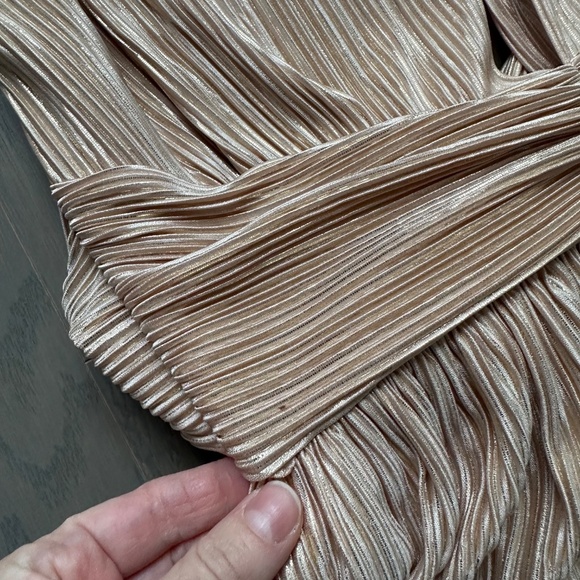 Sabina Musayev MAZE Gold Tiered Maxi Dress Ruffle Sleeve Tie - XS X SMALL - Picture 8 of 13